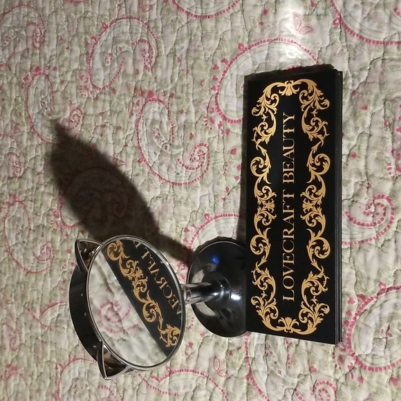 Lovecraft Beauty Bronzer/Blush - Picture 1 of 3